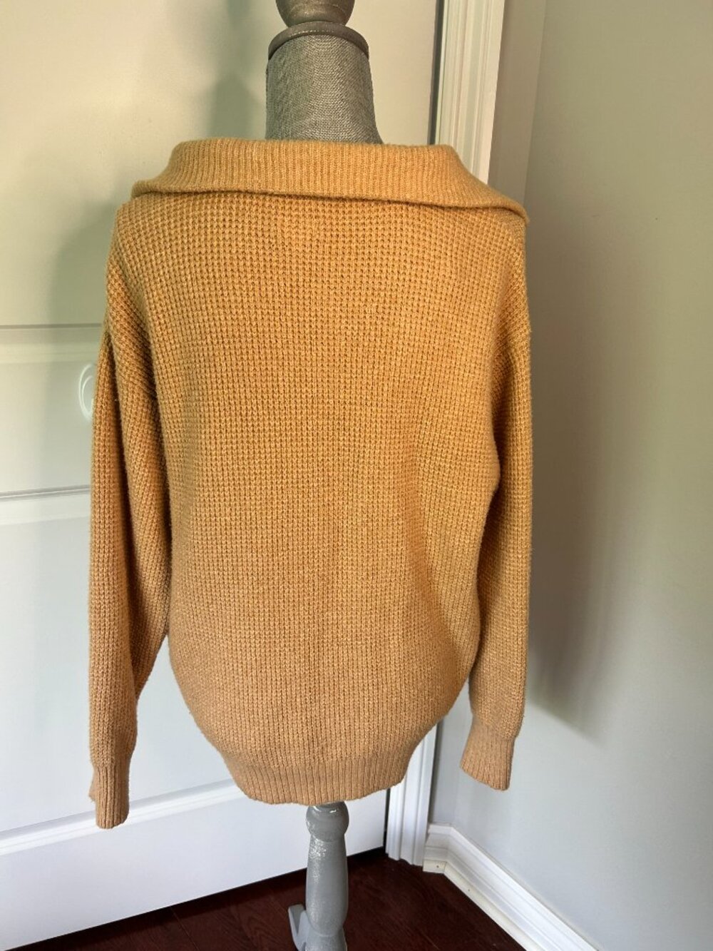 aerie Cotton Blend Pullover Sweater Beige Size M NWOT - Picture 2 of 2